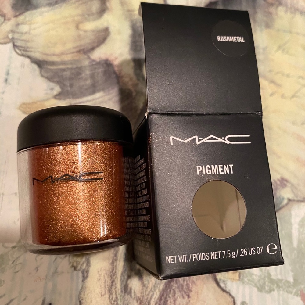 MAC COSMETICS RUSHMETAL PIGMENT BNIB 7.5g VERY Rare!